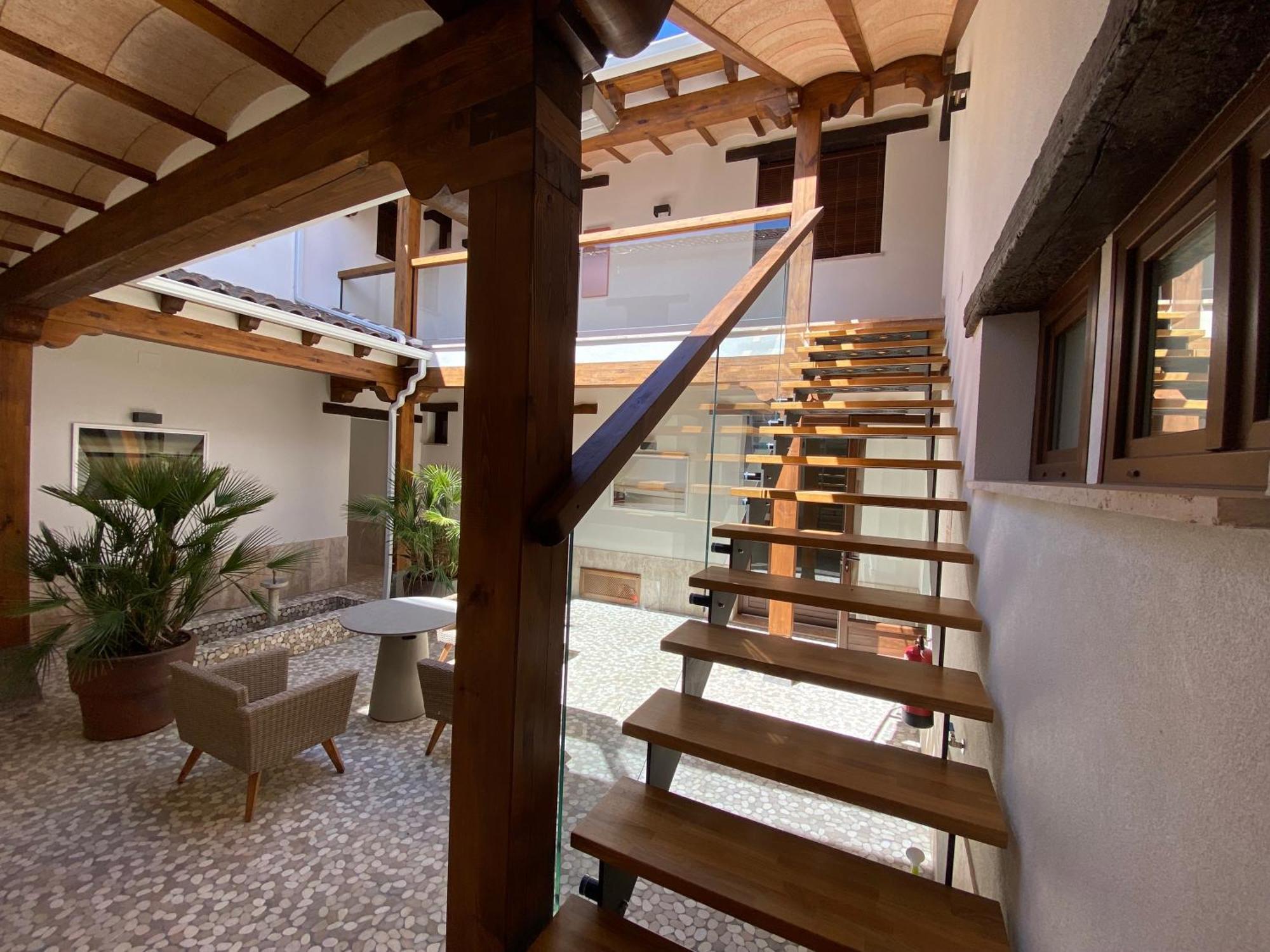 Ibsen Almagro Apartment Luaran gambar