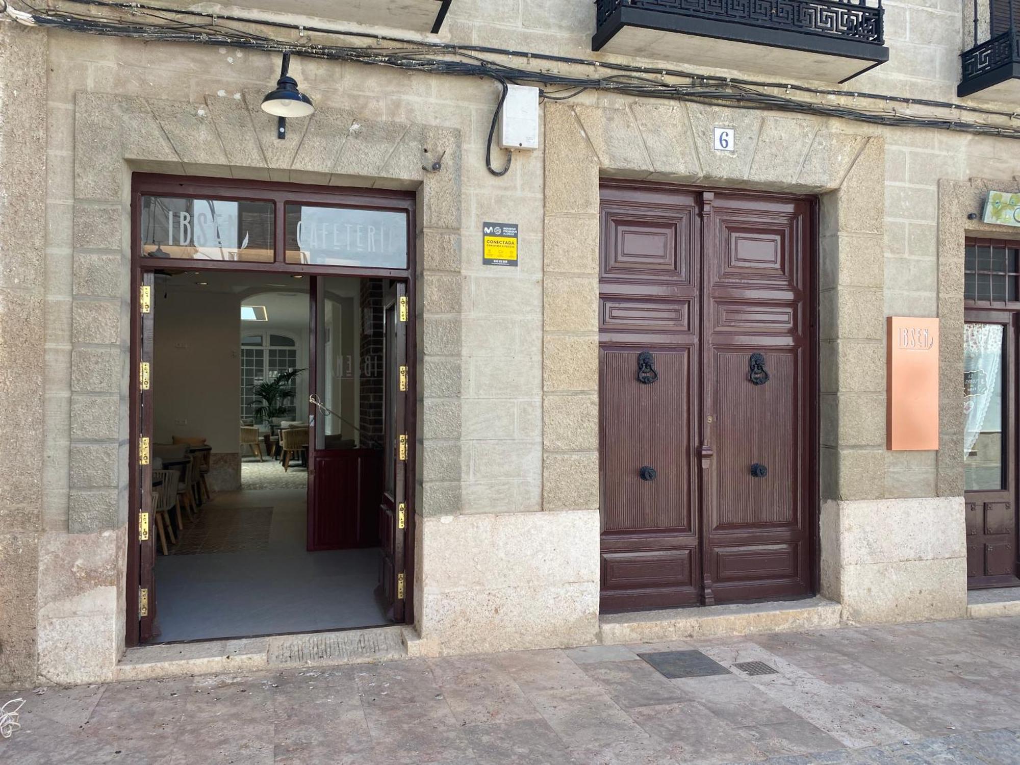 Ibsen Almagro Apartment Luaran gambar